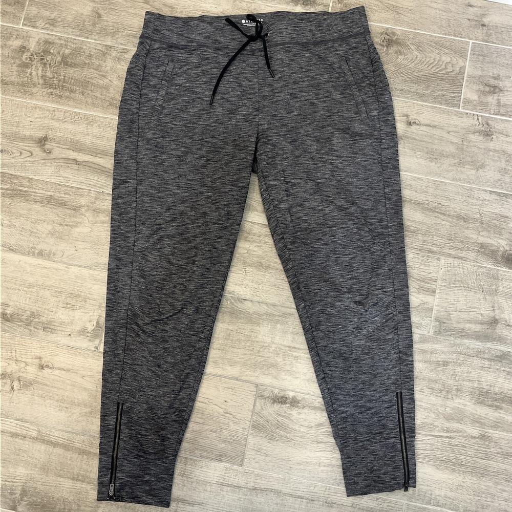 Athleta Women's Dark Heather Gray Sweatpants Zip Up Ankle & Back Pocket‎ Size L